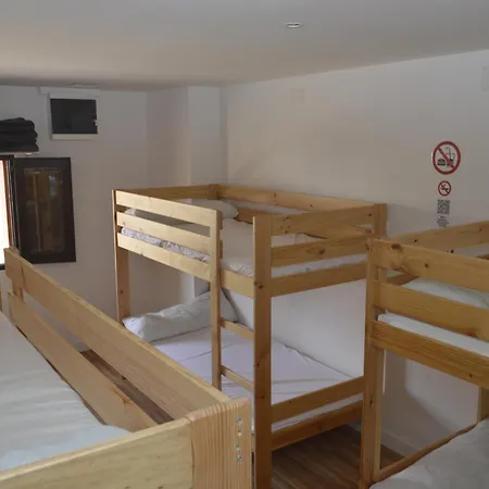 Albergue Gares Puente La Reina Exterior photo