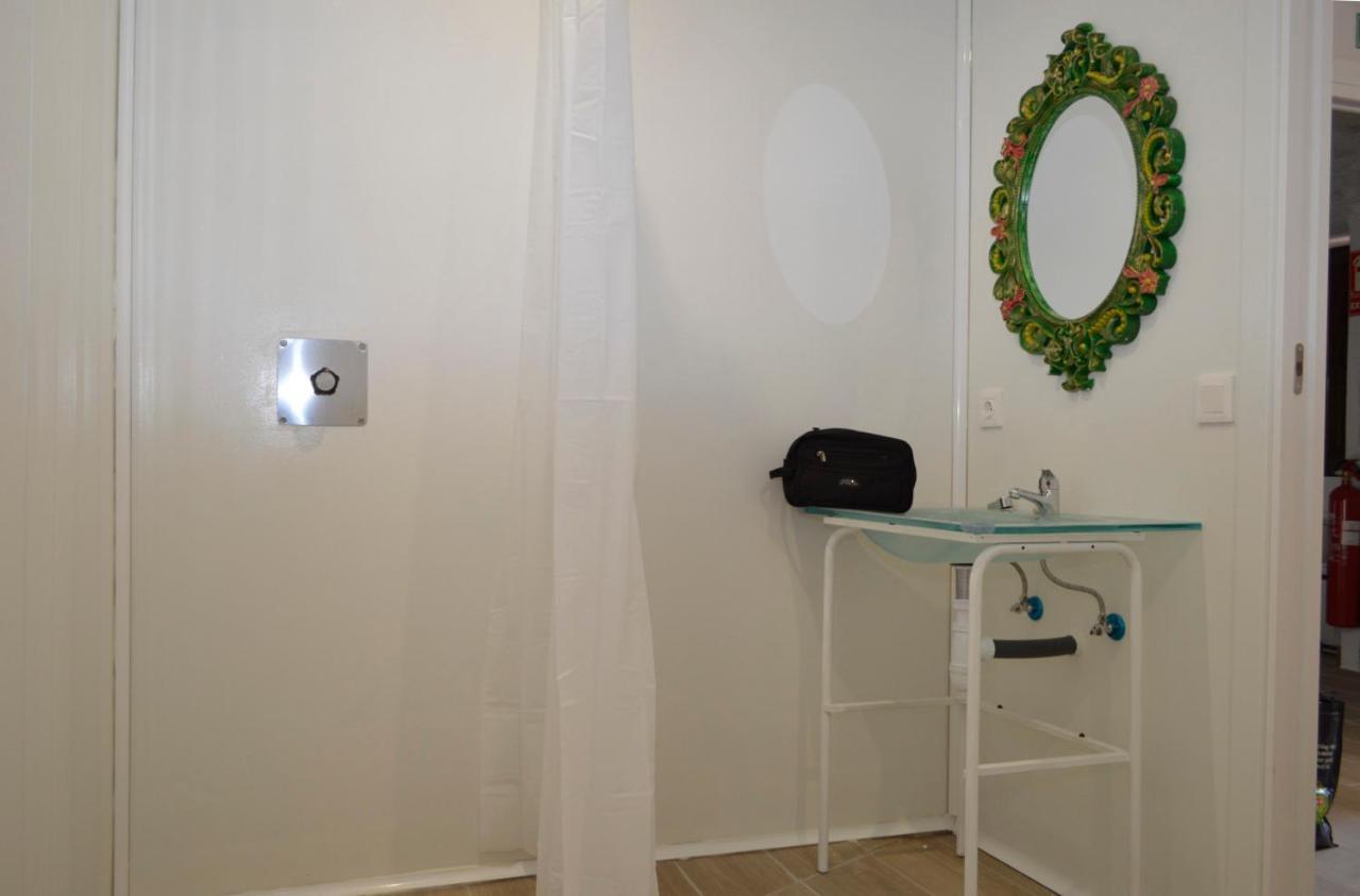Gares Hostel