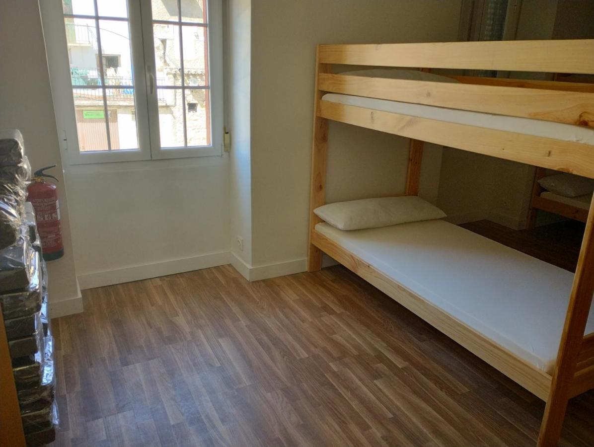 Hostel Gares