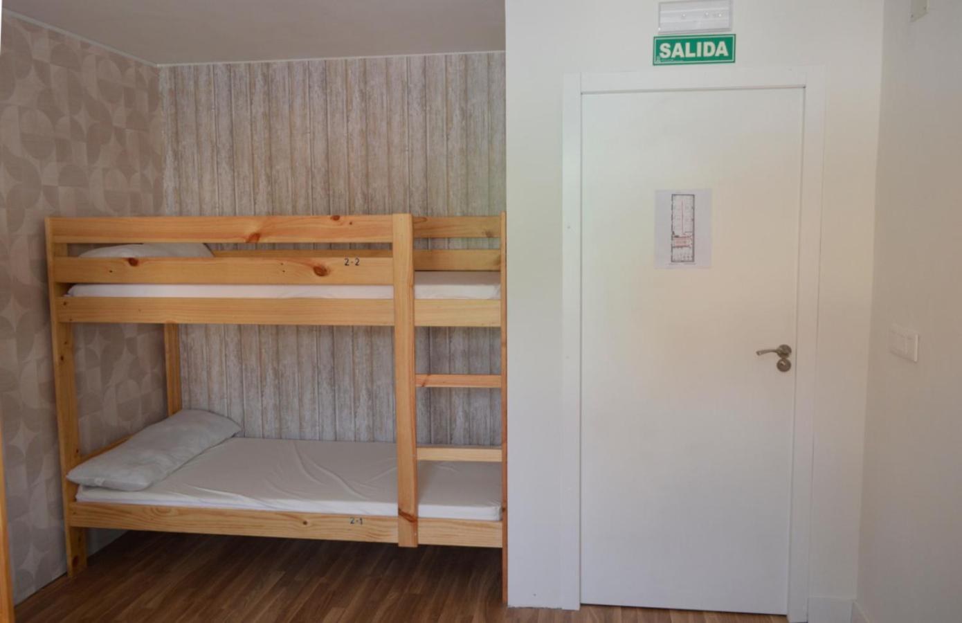 Gares Hostel